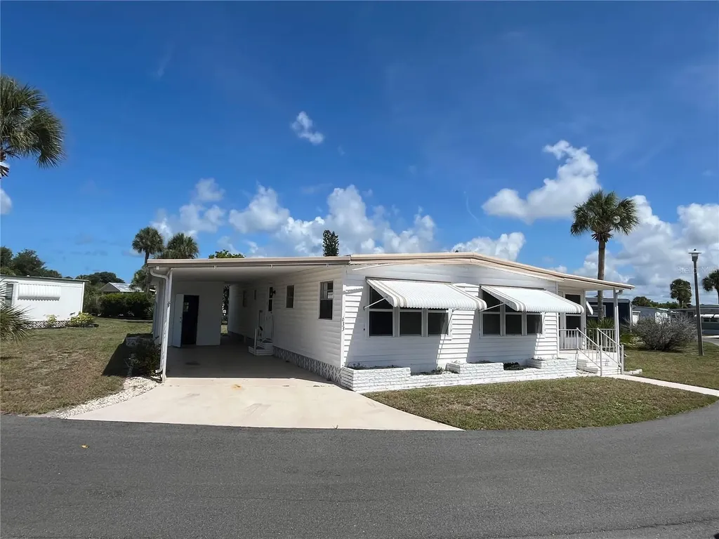 633 Como Drive Venice FL 34285