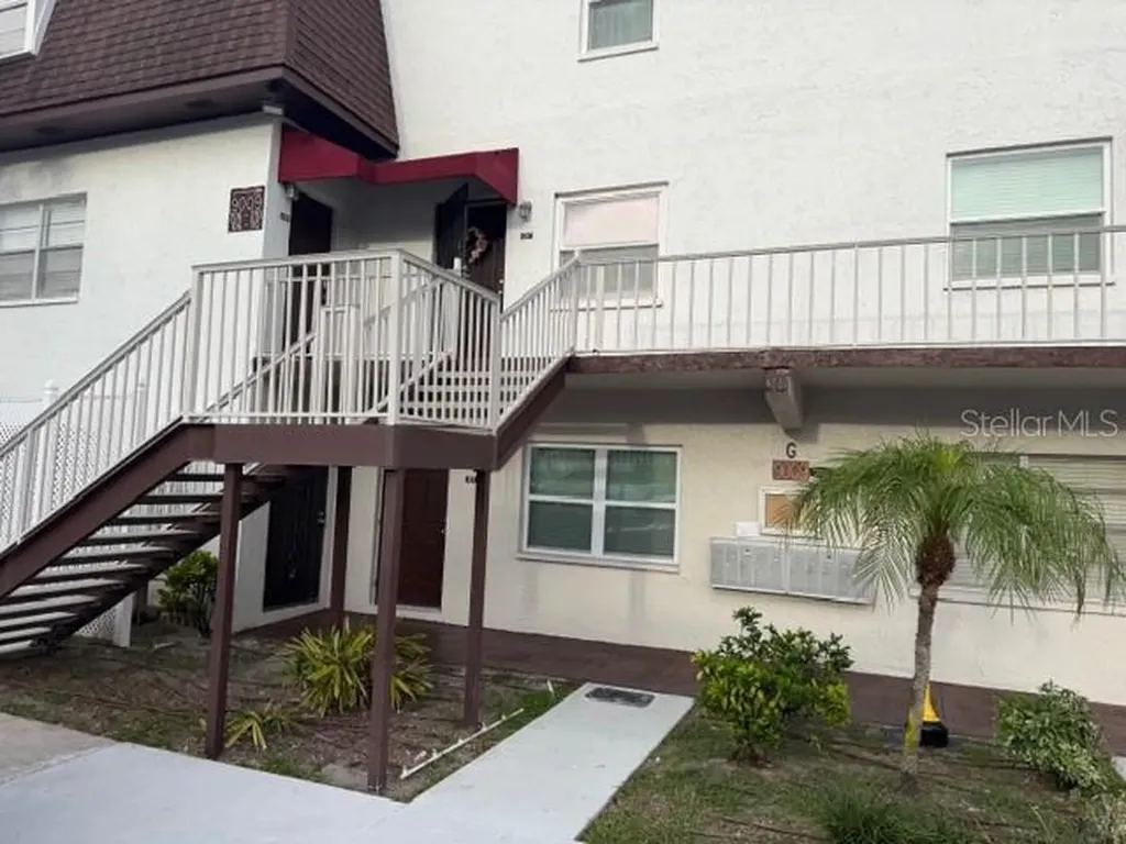 9009 Tudor Drive Tampa FL 33615