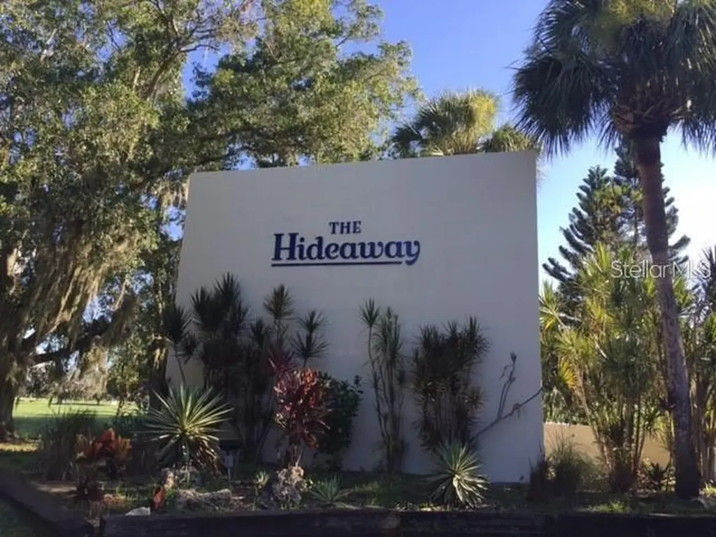 327 Bobby Jones Road Sarasota FL 34232
