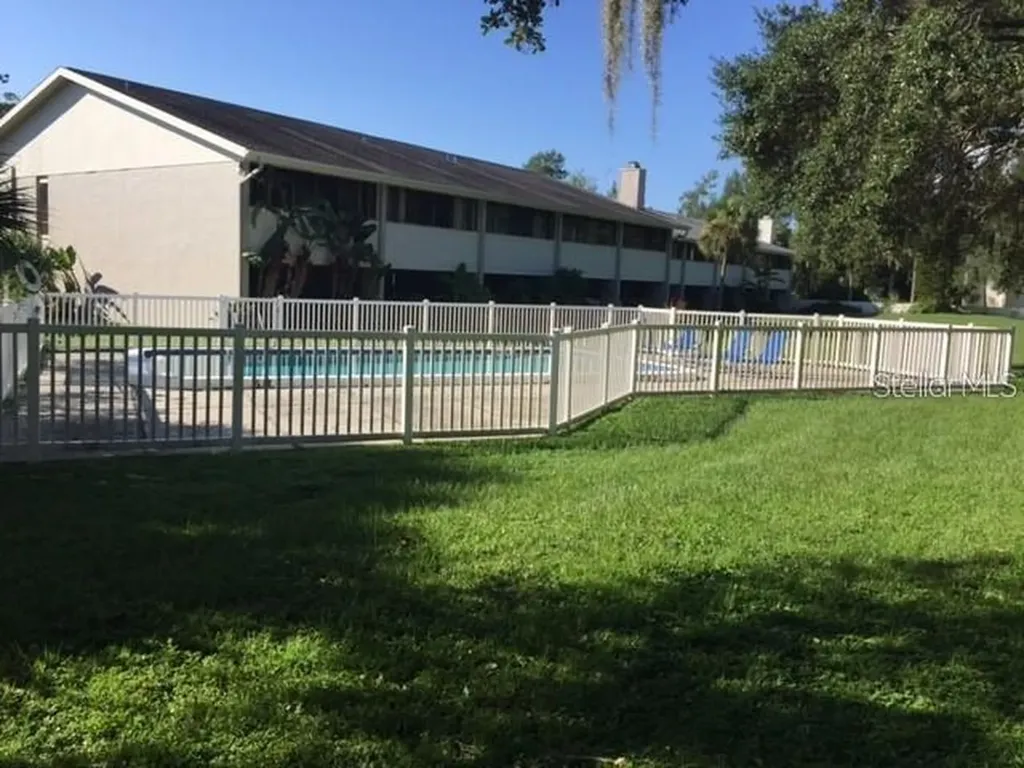 327 Bobby Jones Road Sarasota FL 34232