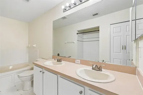 18107 Nassau Point Drive Tampa FL 33647