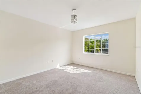 18107 Nassau Point Drive Tampa FL 33647