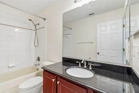 18107 Nassau Point Drive Tampa FL 33647
