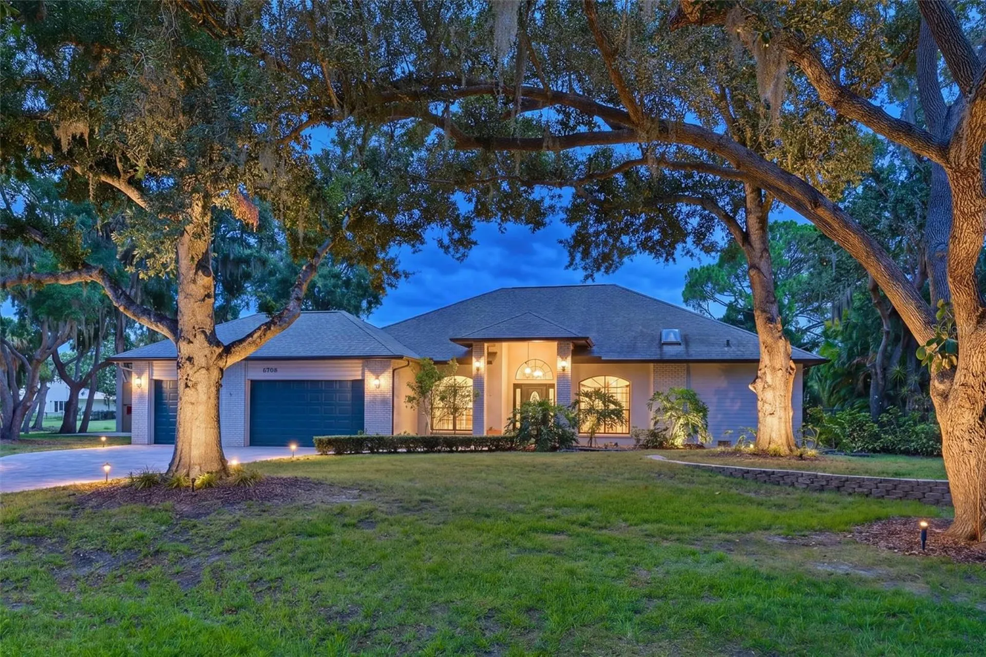 6708 90th Street E Bradenton FL 34202