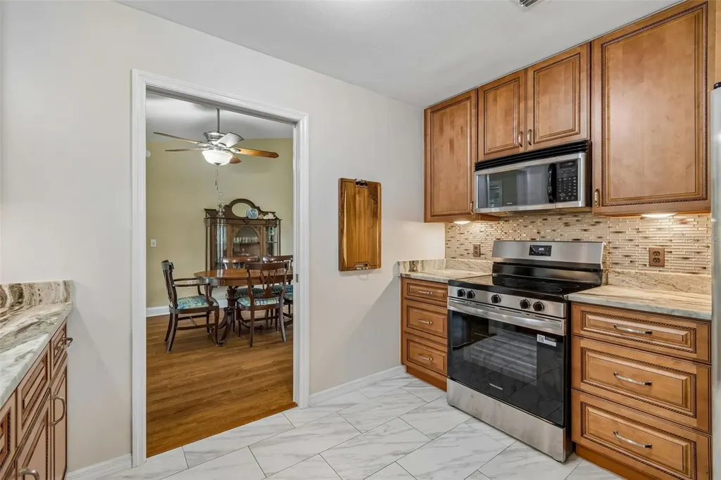 2434 Summitview Drive Lakeland FL 33812