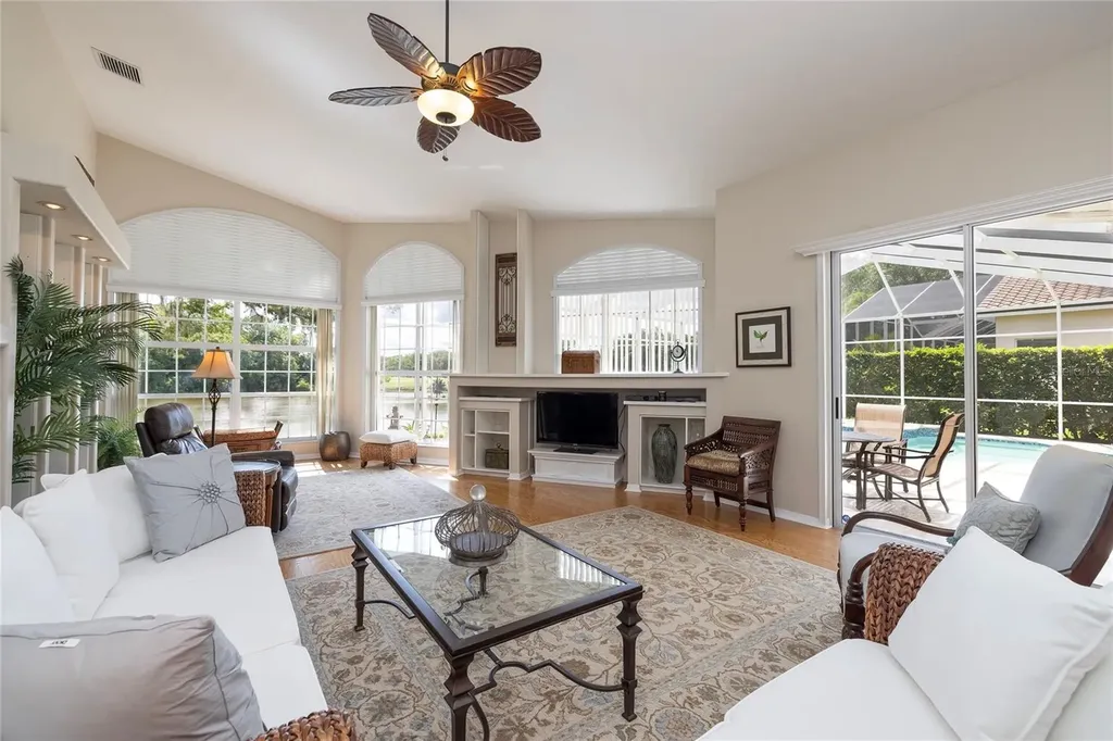 2055 Diamond Court Oldsmar FL 34677