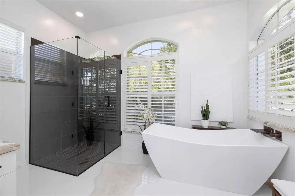 2055 Diamond Court Oldsmar FL 34677