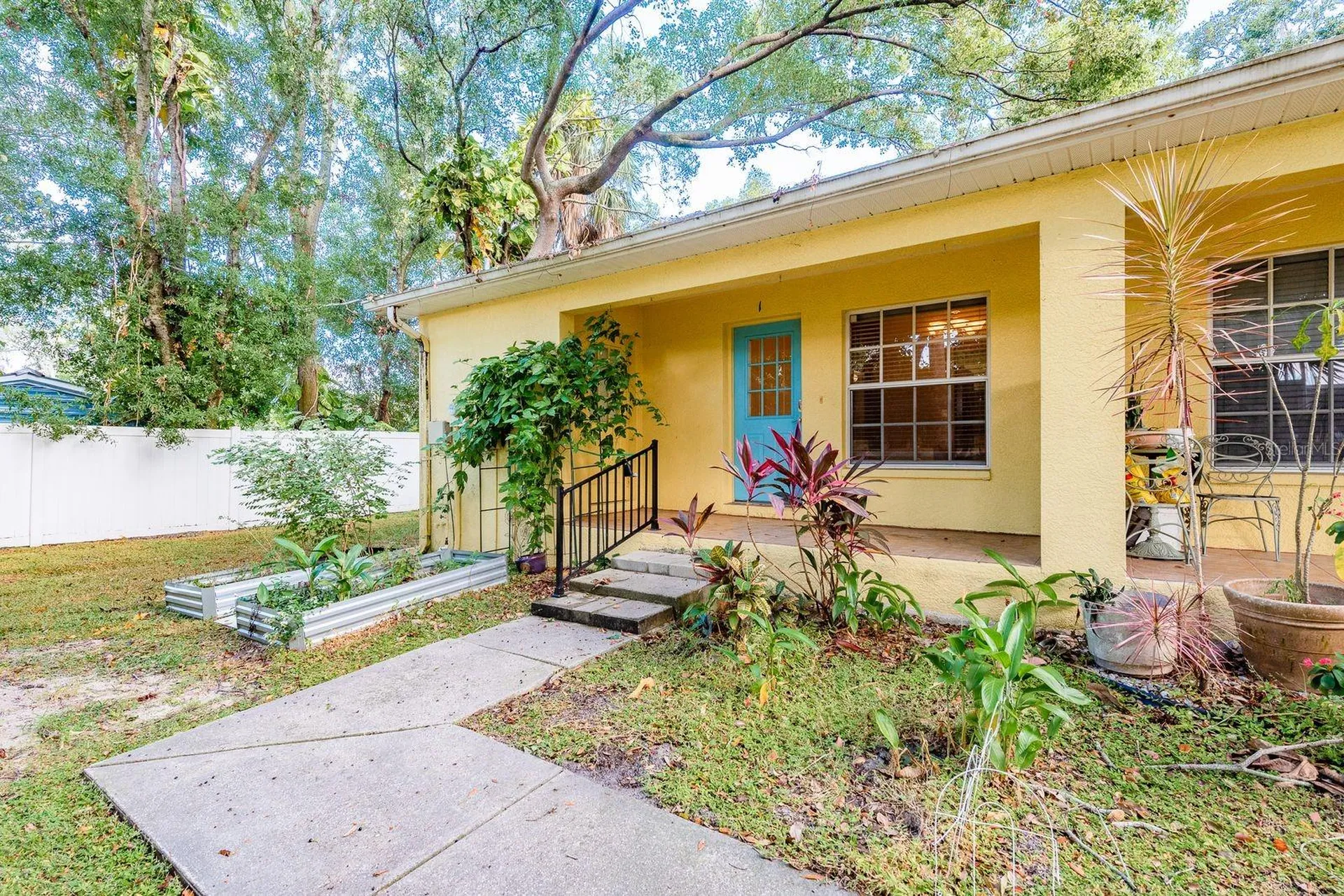 406 S Bayview Boulevard Oldsmar FL 34677