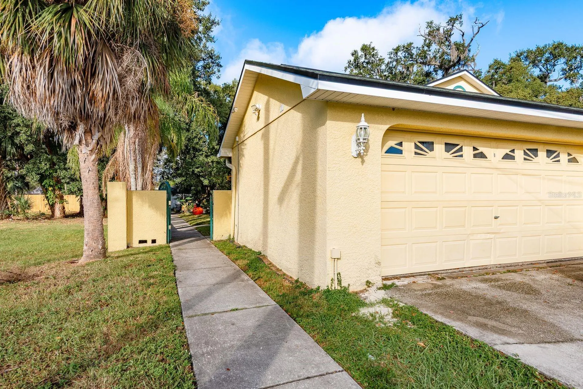 406 S Bayview Boulevard Oldsmar FL 34677