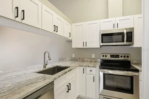 406 S Bayview Boulevard Oldsmar FL 34677