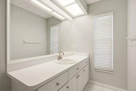 406 S Bayview Boulevard Oldsmar FL 34677
