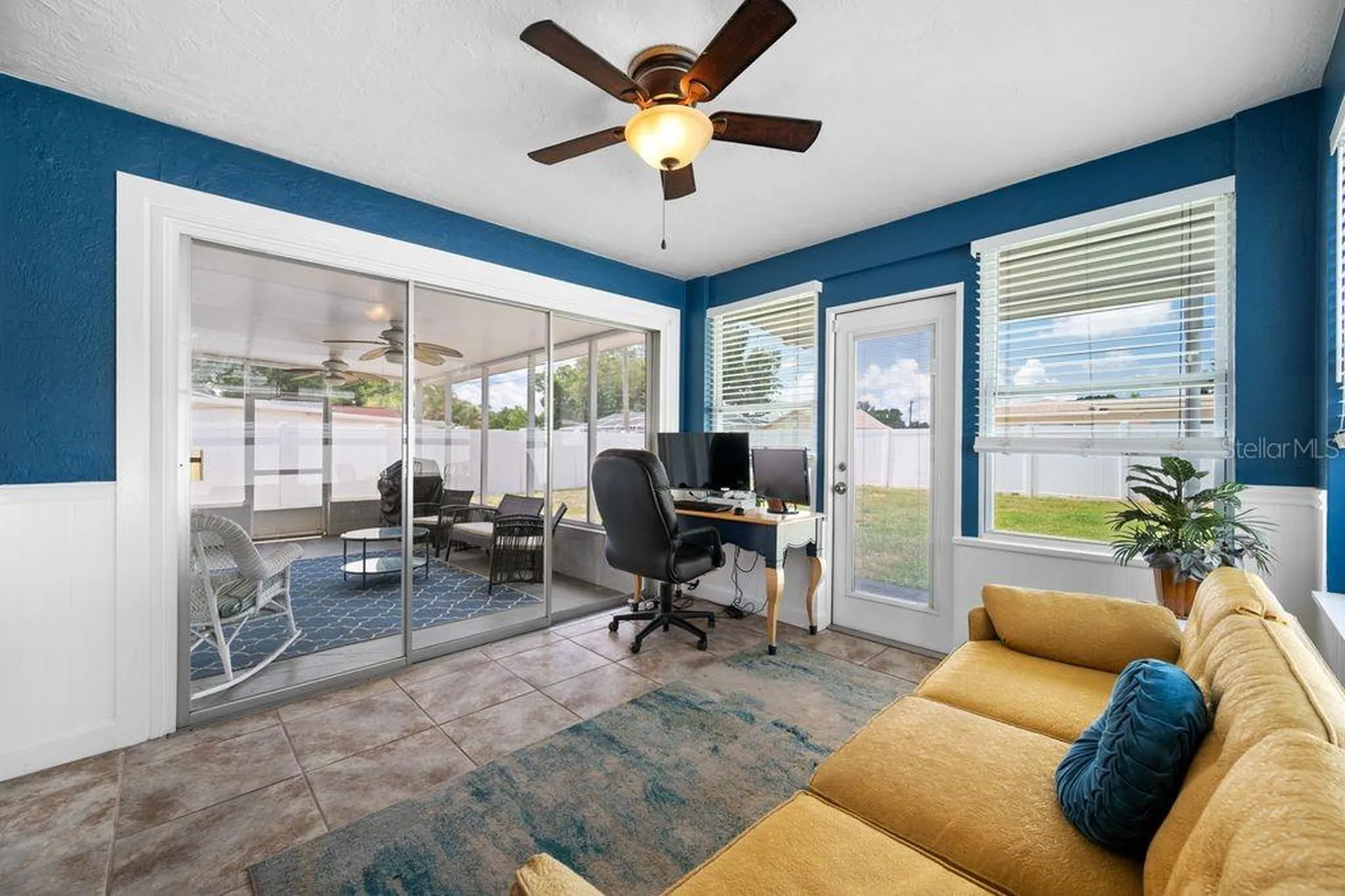 6752 31st Terrace N St Petersburg FL 33710