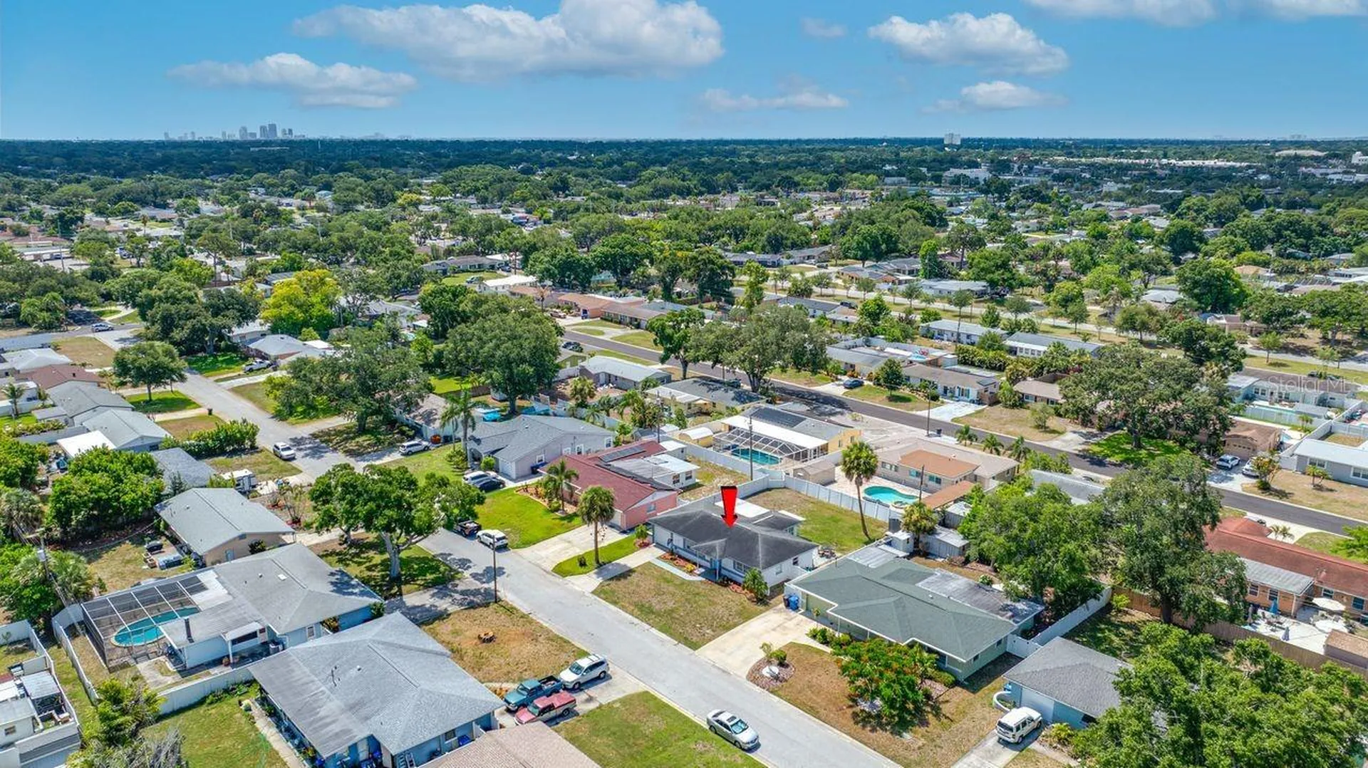 6752 31st Terrace N St Petersburg FL 33710