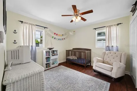 6752 31st Terrace N St Petersburg FL 33710