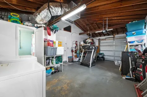 6752 31st Terrace N St Petersburg FL 33710