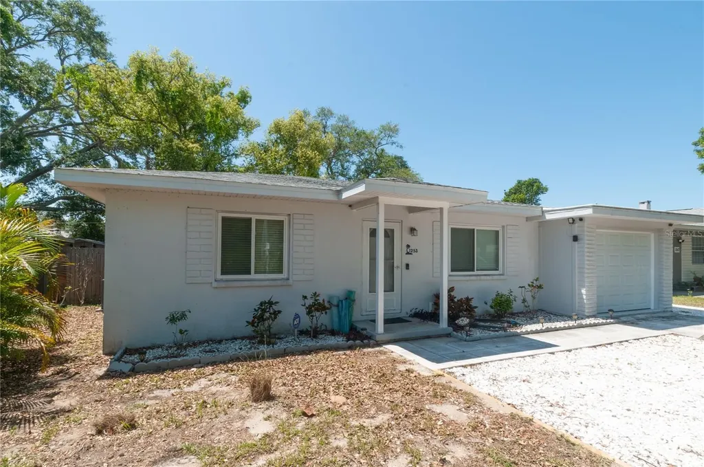 1253 Union Street Clearwater FL 33755