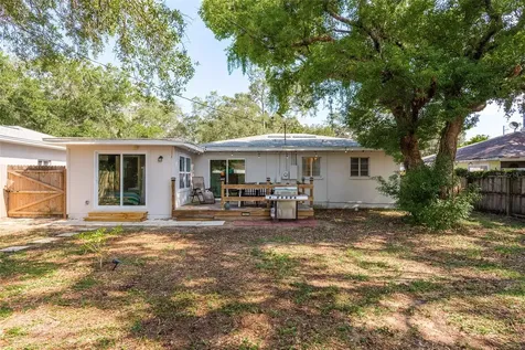 1253 Union Street Clearwater FL 33755