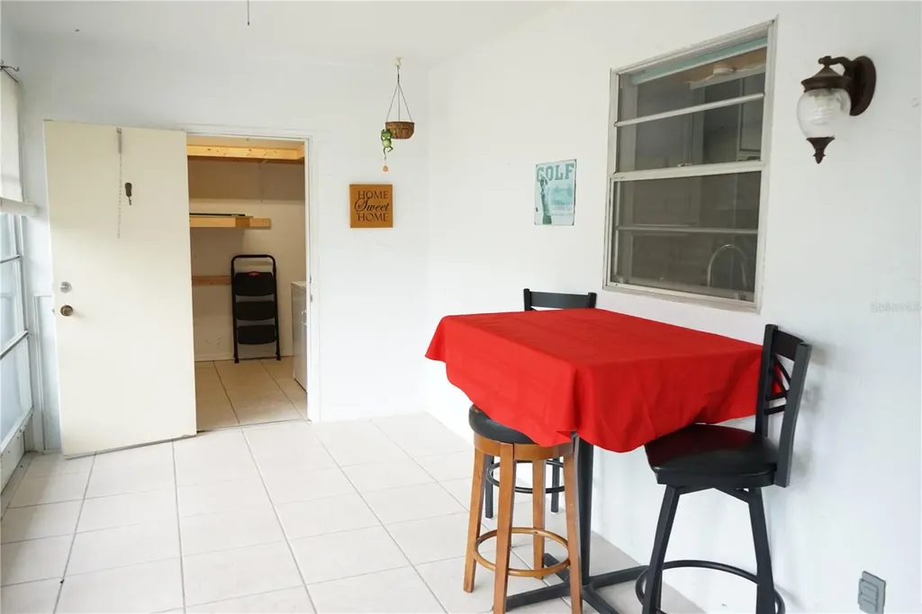 424 Lake Point Court Sun City Center FL 33573