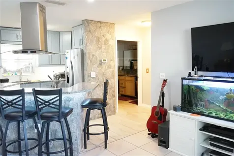 424 Lake Point Court Sun City Center FL 33573