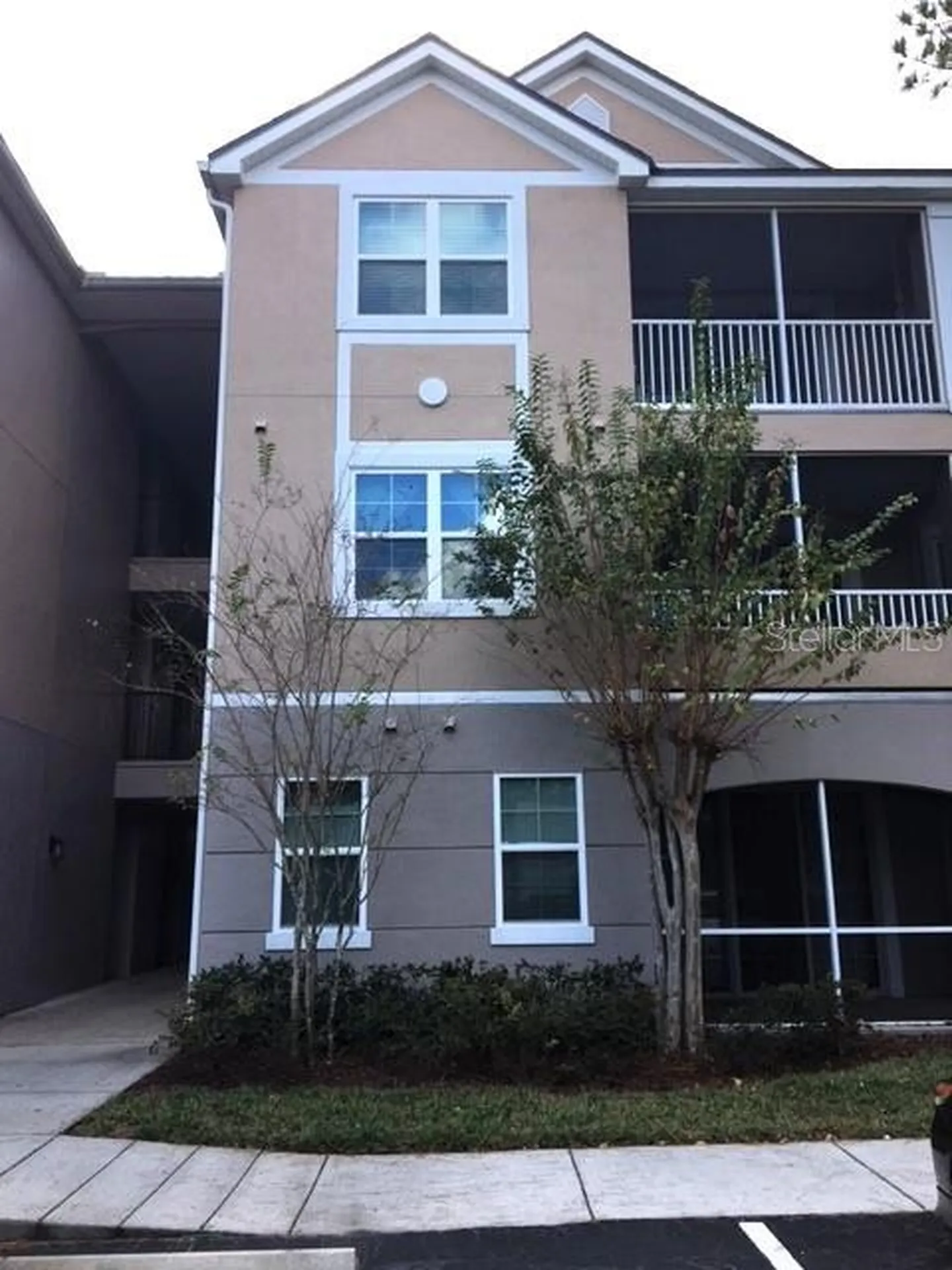 3250 Corona Village Way Orlando FL 32835