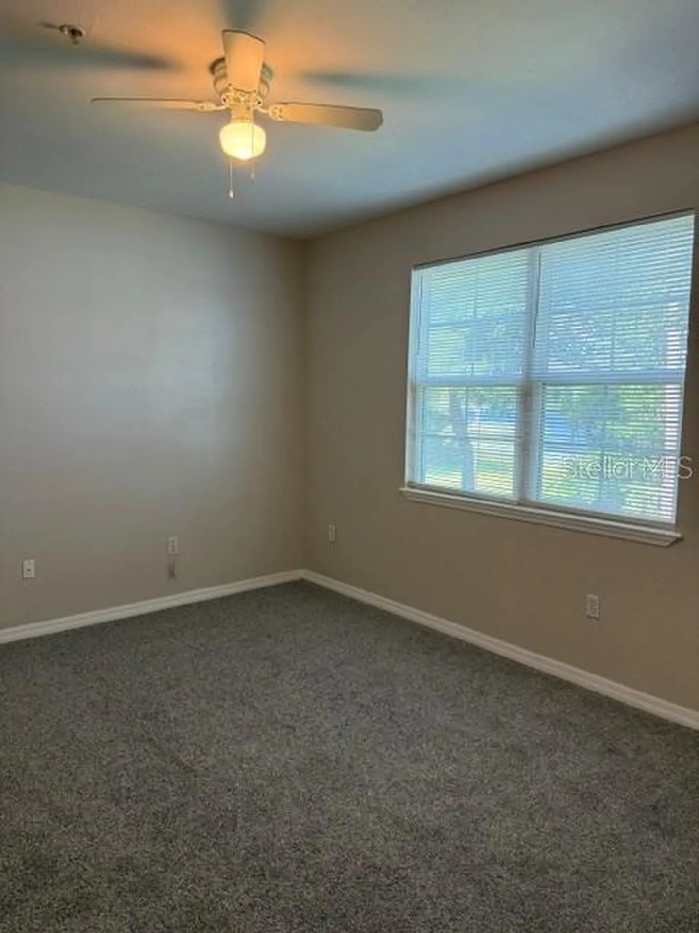 3250 Corona Village Way Orlando FL 32835