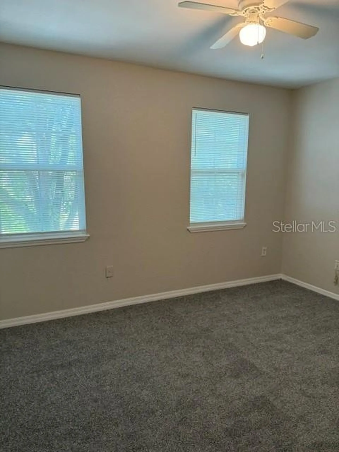 3250 Corona Village Way Orlando FL 32835