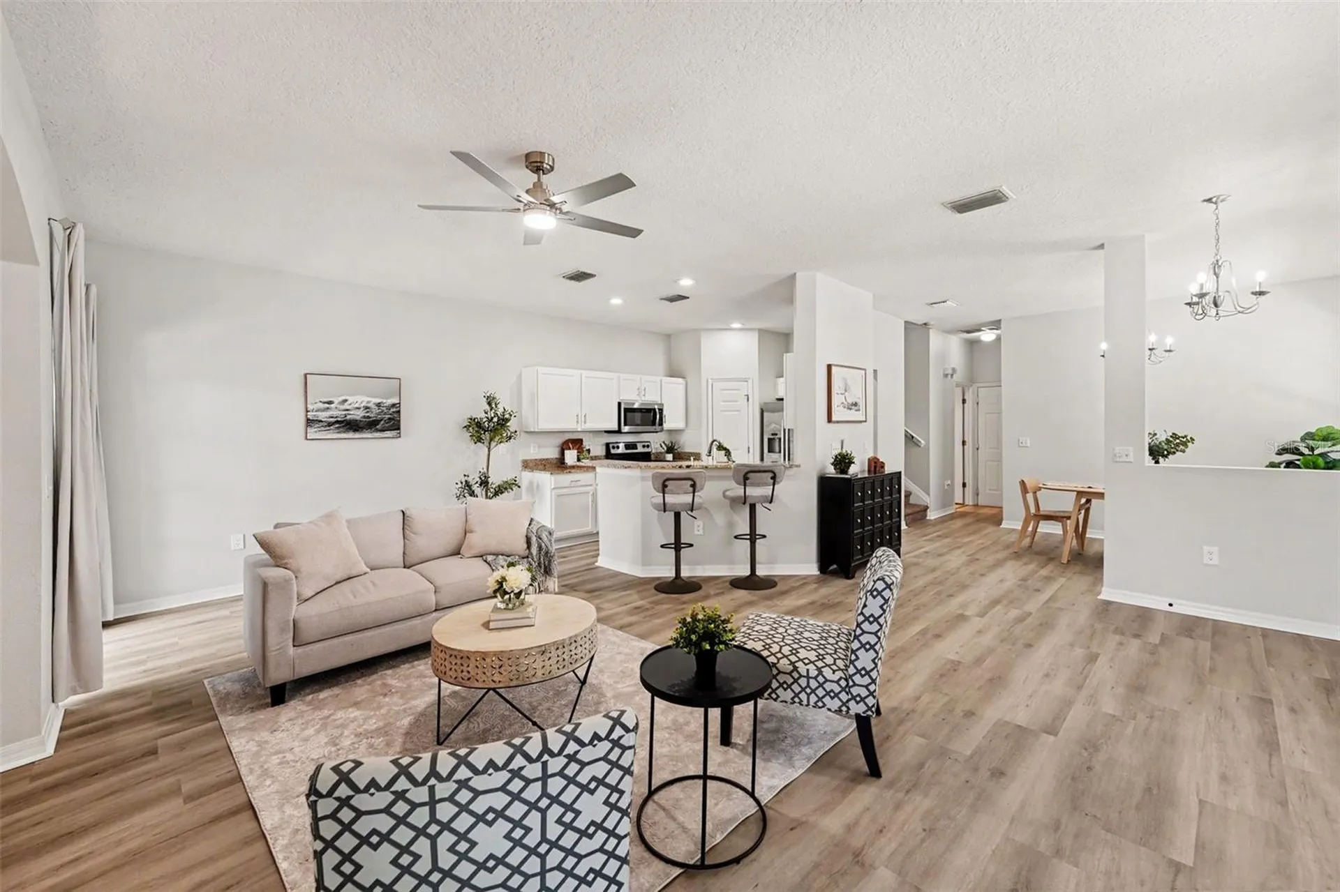 5142 6th Way N St Petersburg FL 33703