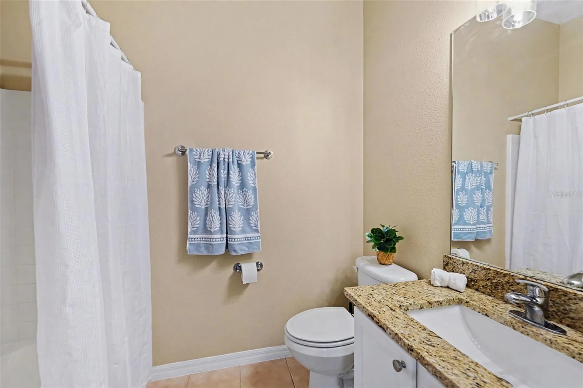 5142 6th Way N St Petersburg FL 33703