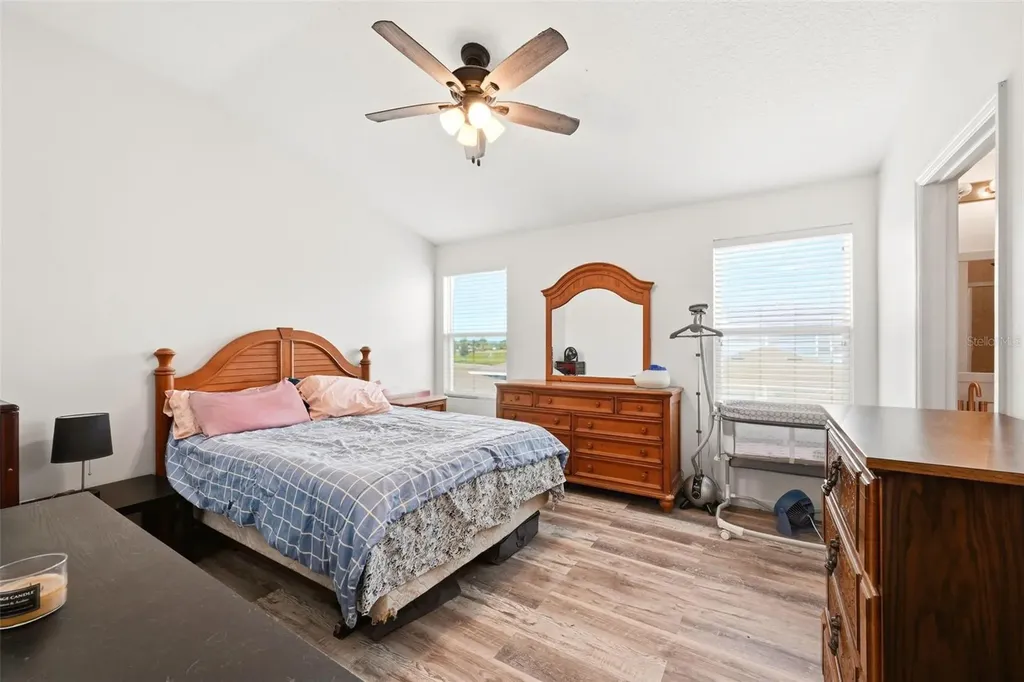 528 Rainbow Springs Loop Groveland FL 34736