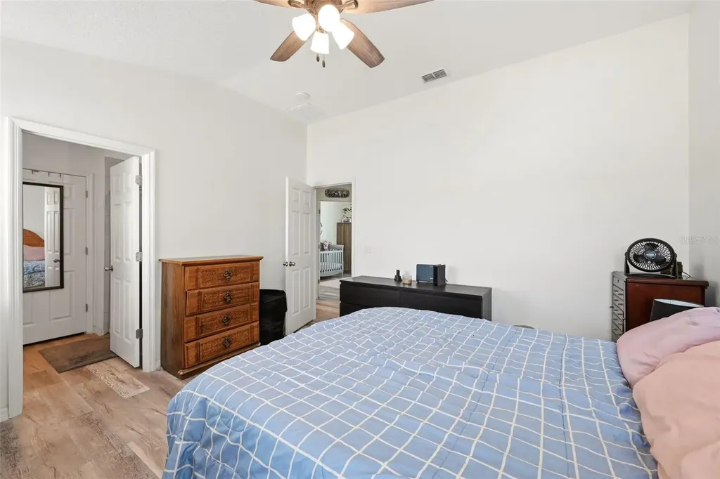 528 Rainbow Springs Loop Groveland FL 34736