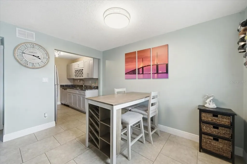 4843 Coquina Key Drive SE St Petersburg FL 33705