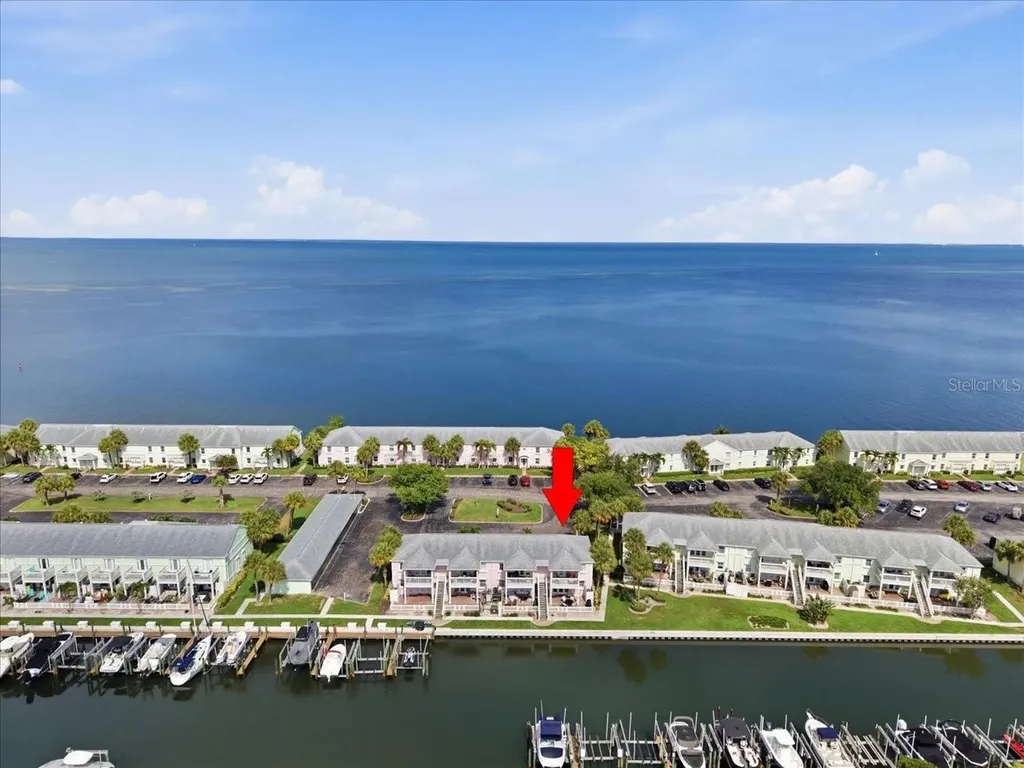 4843 Coquina Key Drive SE St Petersburg FL 33705