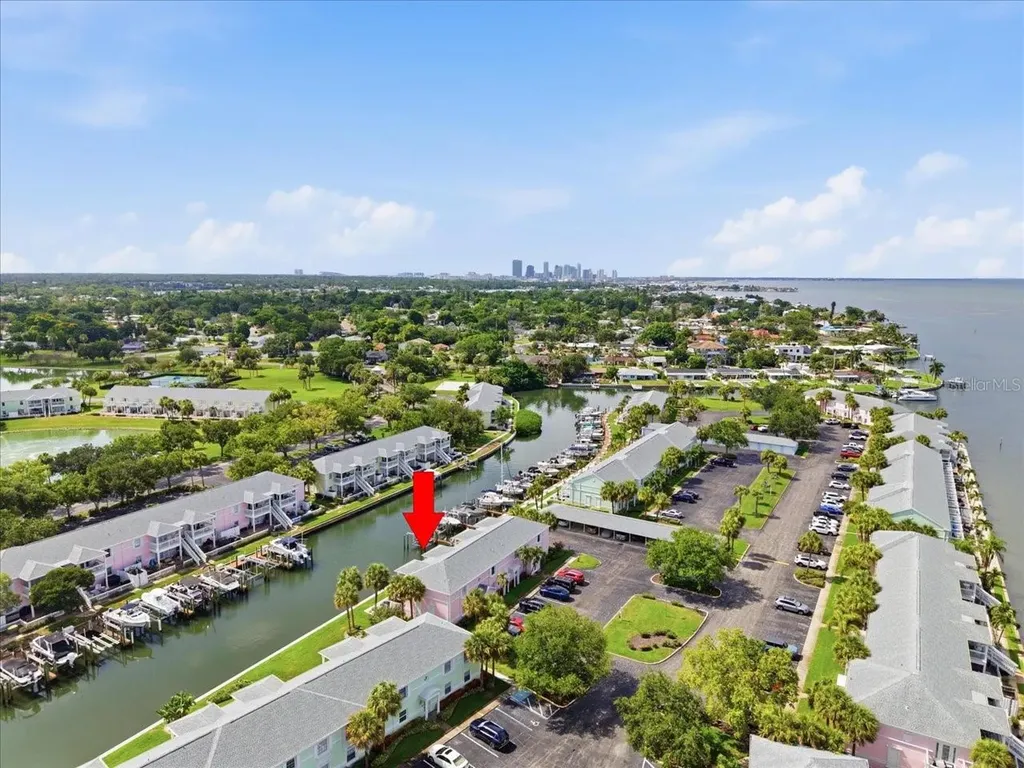 4843 Coquina Key Drive SE St Petersburg FL 33705