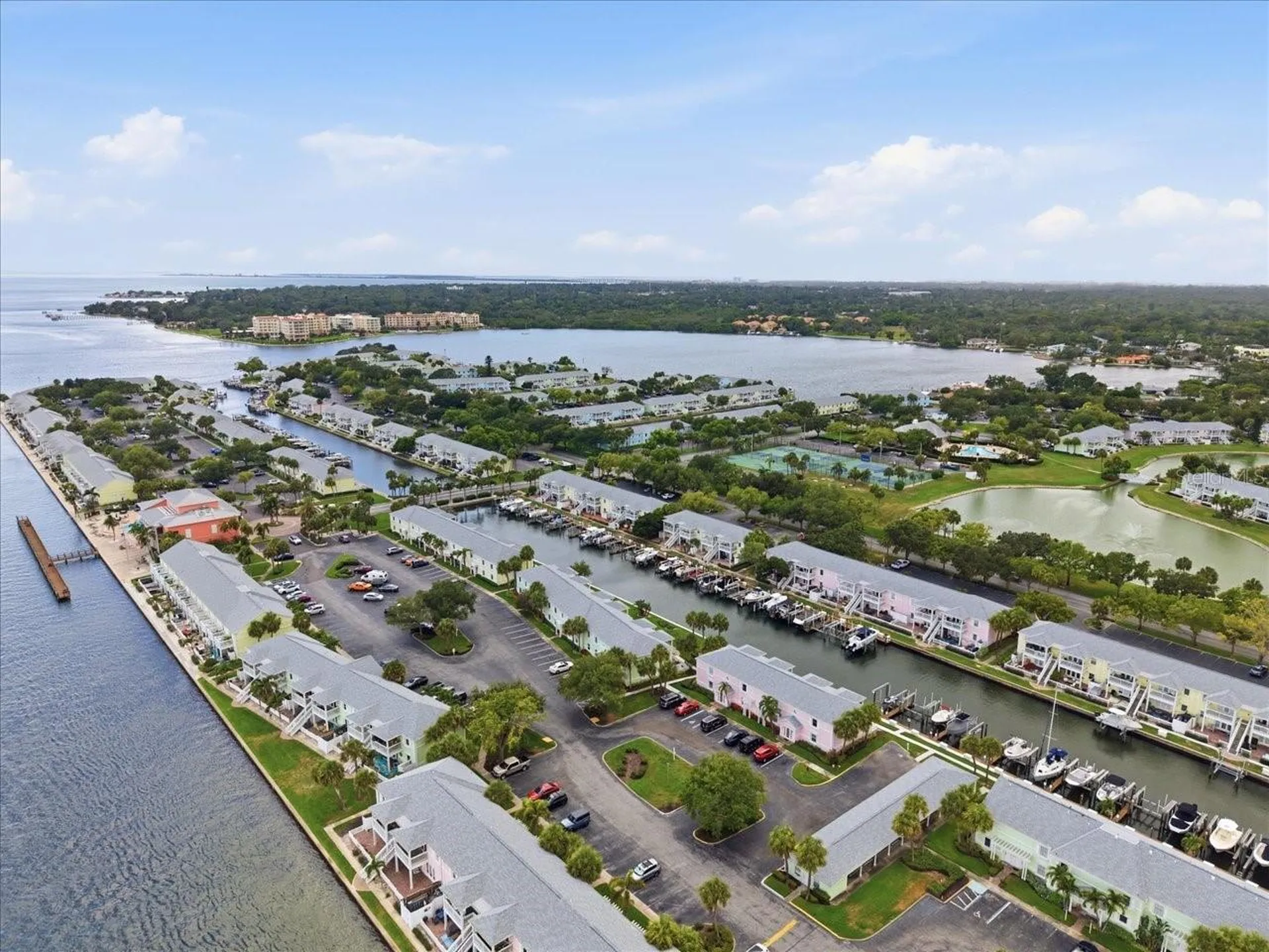 4843 Coquina Key Drive SE St Petersburg FL 33705