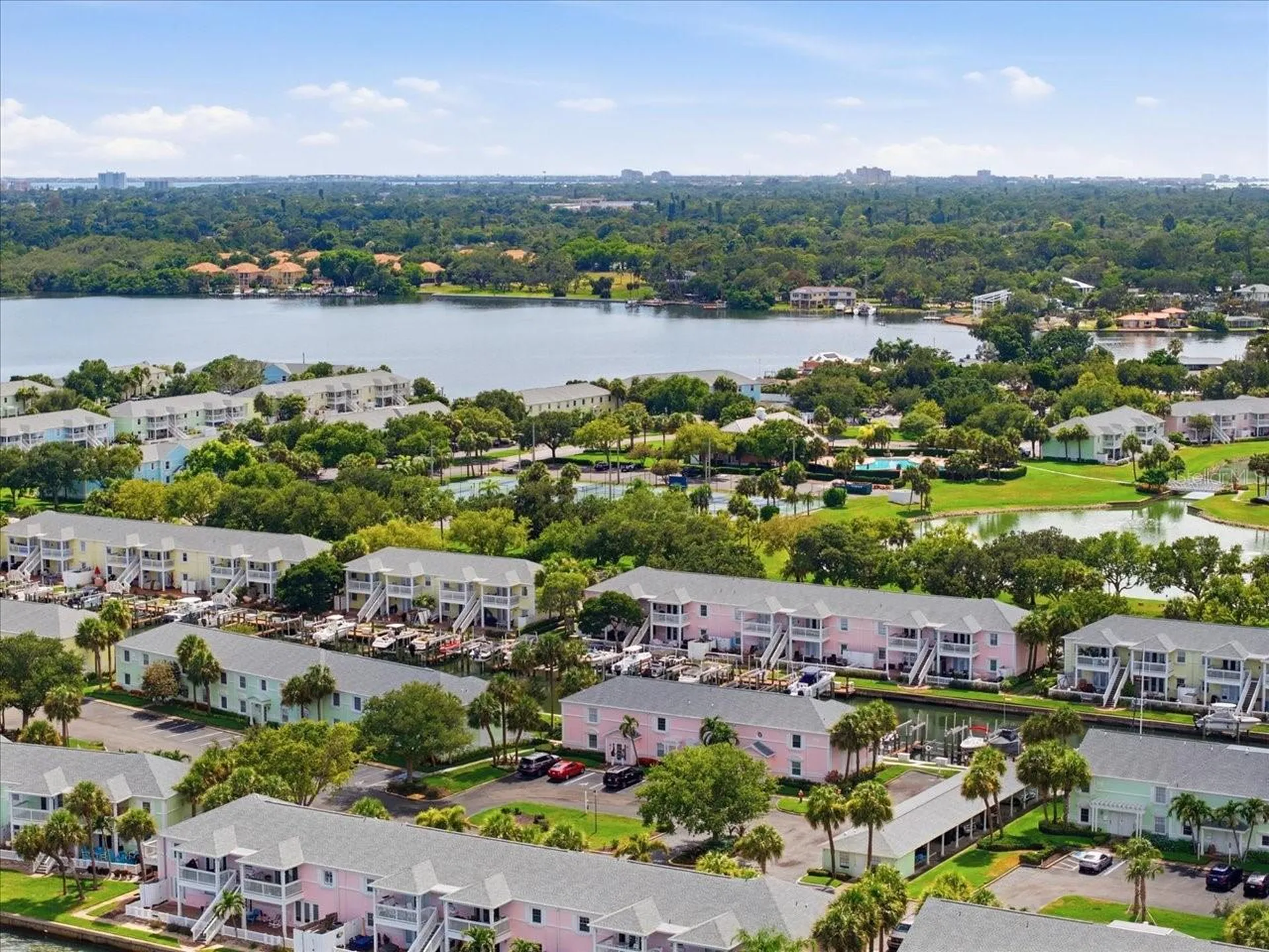 4843 Coquina Key Drive SE St Petersburg FL 33705