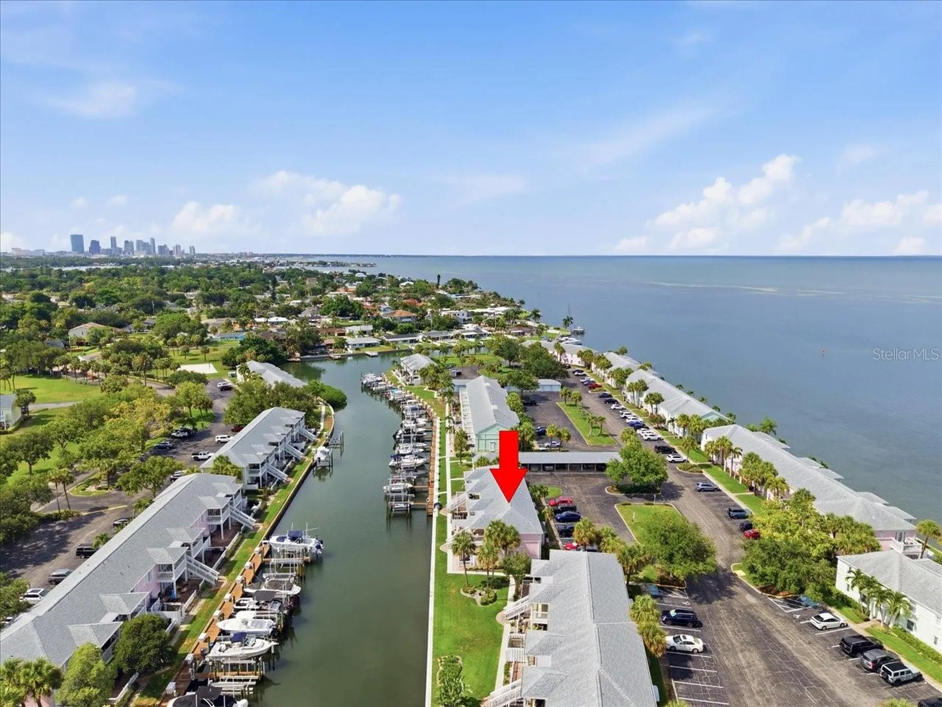 4843 Coquina Key Drive SE St Petersburg FL 33705