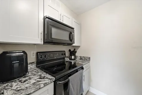 4843 Coquina Key Drive SE St Petersburg FL 33705