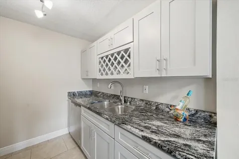 4843 Coquina Key Drive SE St Petersburg FL 33705