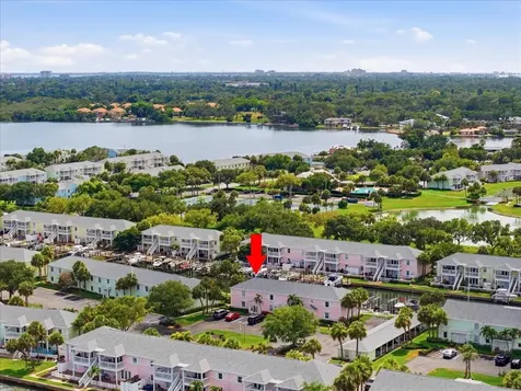 4843 Coquina Key Drive SE St Petersburg FL 33705