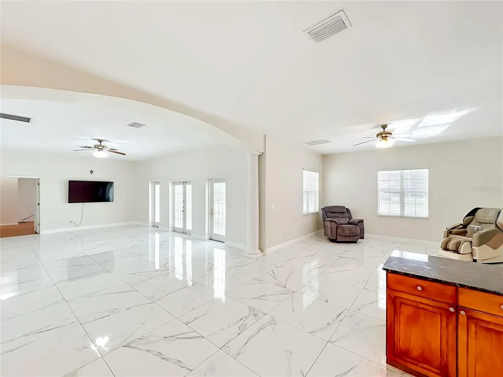 6031 Bancroft Boulevard Orlando FL 32833