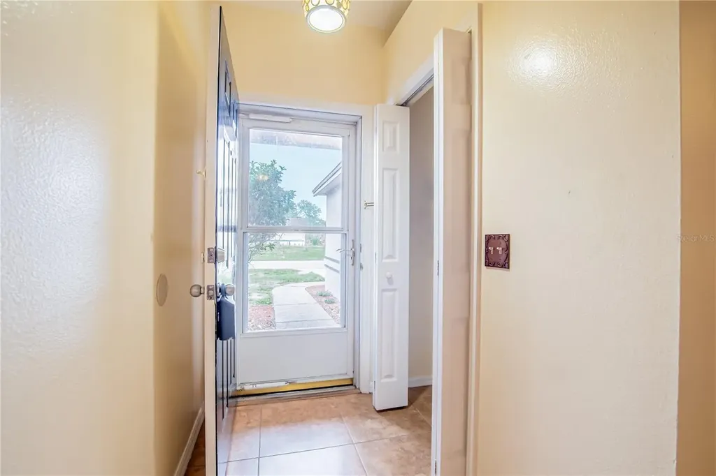 7160 Pebble Pass Loop Lakeland FL 33810