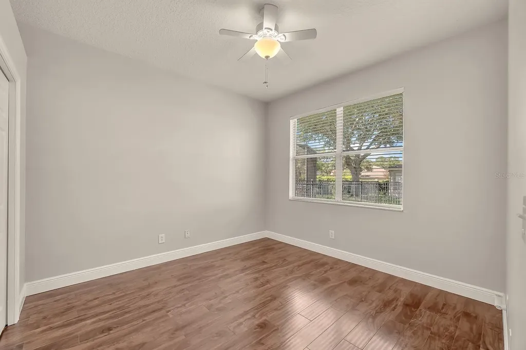 5849 Heronrise Crescent Drive Lithia FL 33547