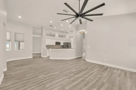 5849 Heronrise Crescent Drive Lithia FL 33547