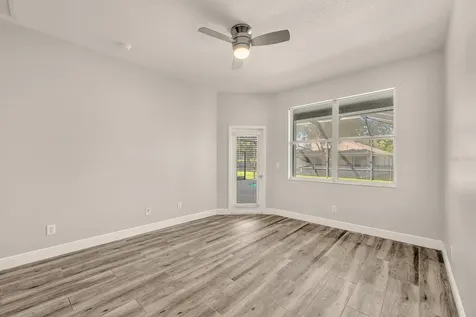 5849 Heronrise Crescent Drive Lithia FL 33547