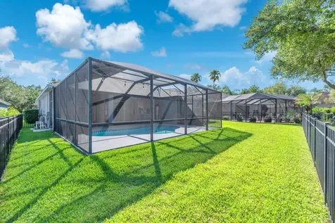 5849 Heronrise Crescent Drive Lithia FL 33547