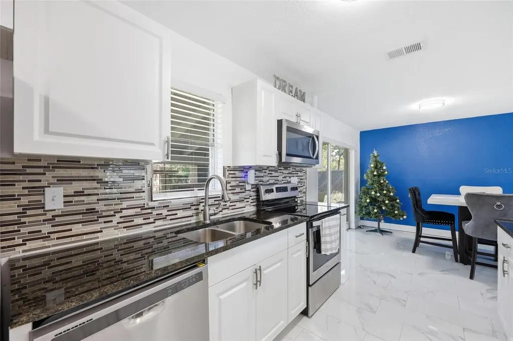 1651 Messina Avenue Orlando FL 32811