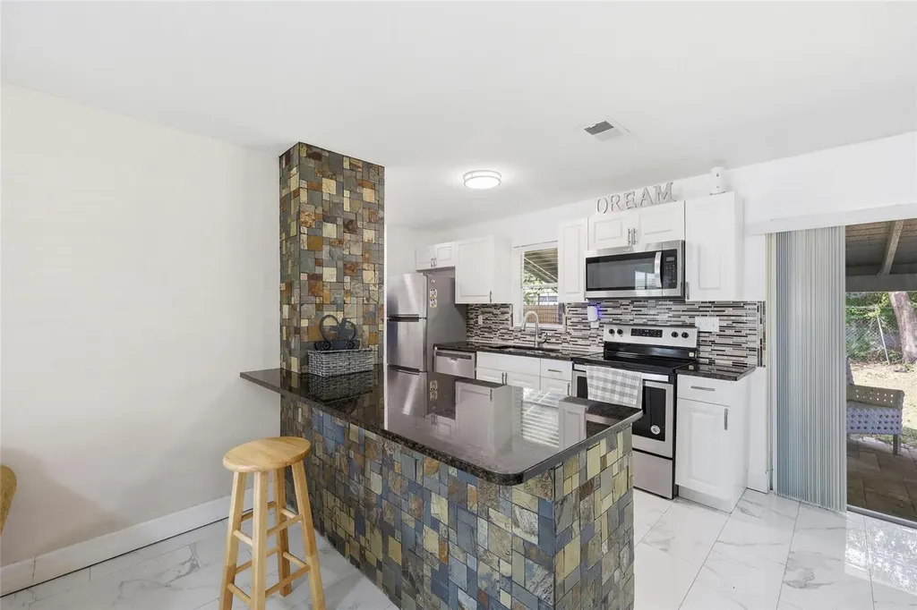 1651 Messina Avenue Orlando FL 32811
