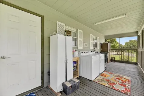 205 Wendel Avenue Lithia FL 33547