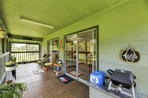 205 Wendel Avenue Lithia FL 33547