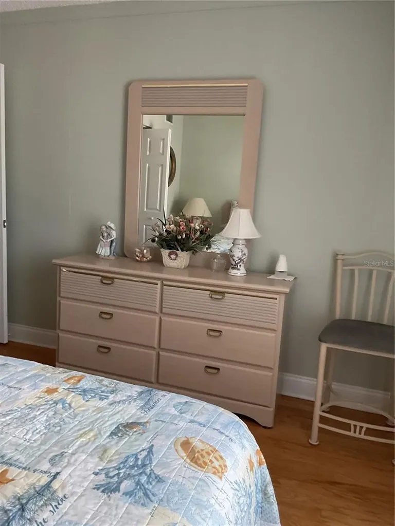 2655 Pine Ridge Way N Palm Harbor FL 34684